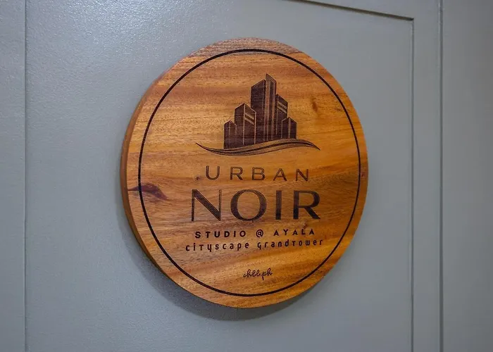 Urban Noir At Ayala Cbd, Fast Wifi, Netflix * Cebu